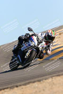 media/Feb-12-2022-SoCal Trackdays (Sat) [[3b21b94a56]]/Turn 12 (140pm)/